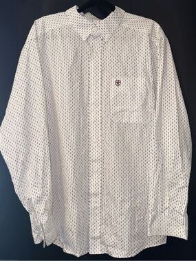 ARIAT White Button-Down Shirt